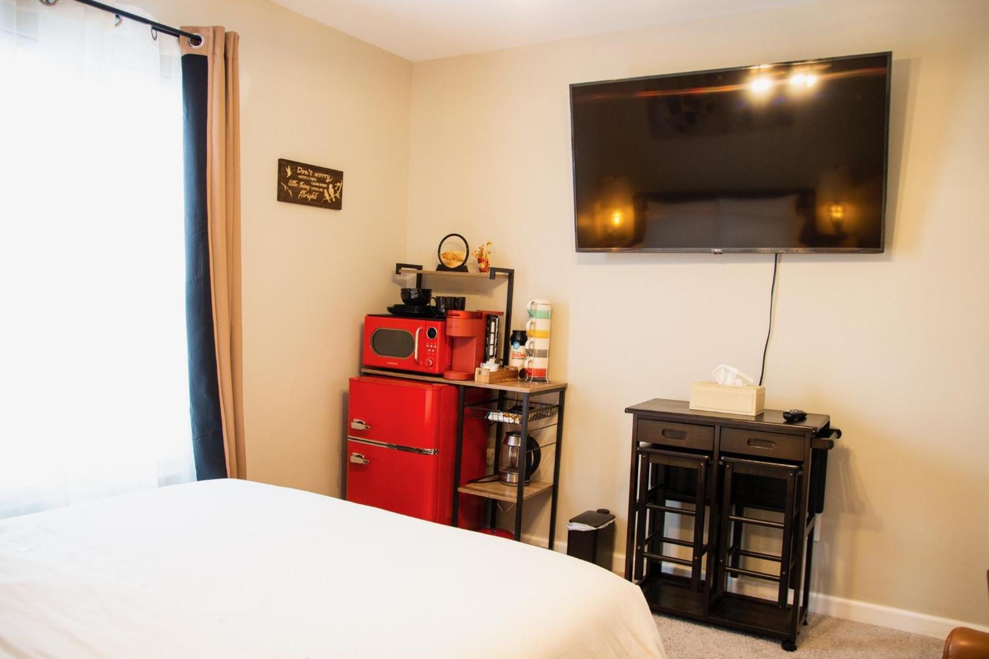 Hometel Premium Guest Suite W/ Private Entrance Ypsilanti Zewnętrze zdjęcie